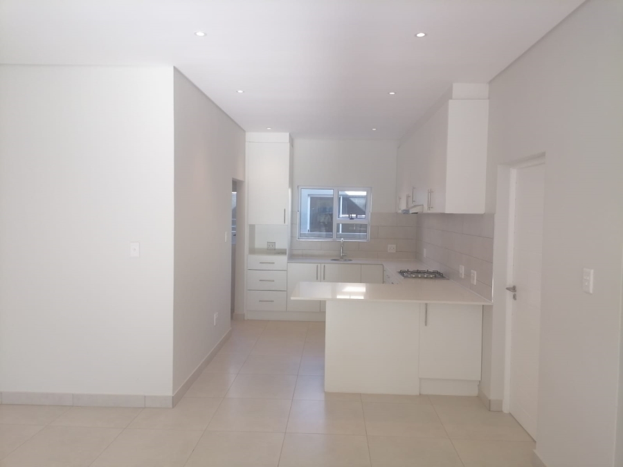 3 Bedroom Property for Sale in Somerset Lakes Western Cape